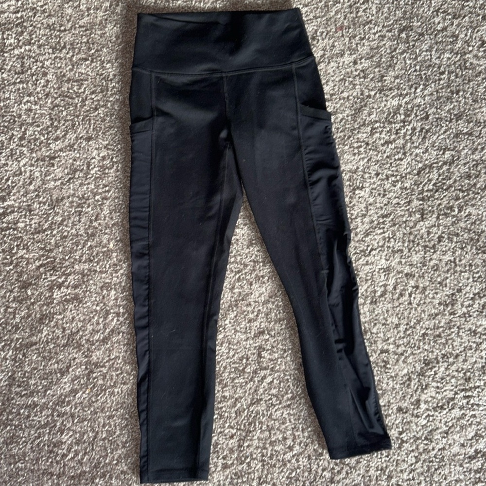 PowerHold black cropped Fabletics leggings NW/OT